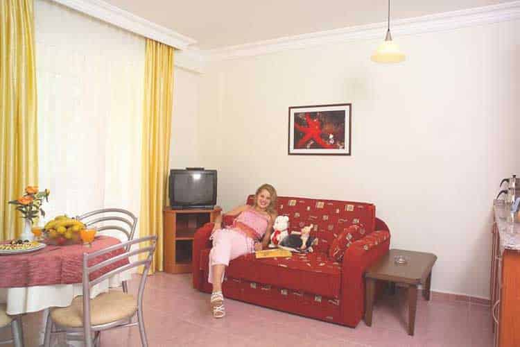 Big Blue Suite Hotel